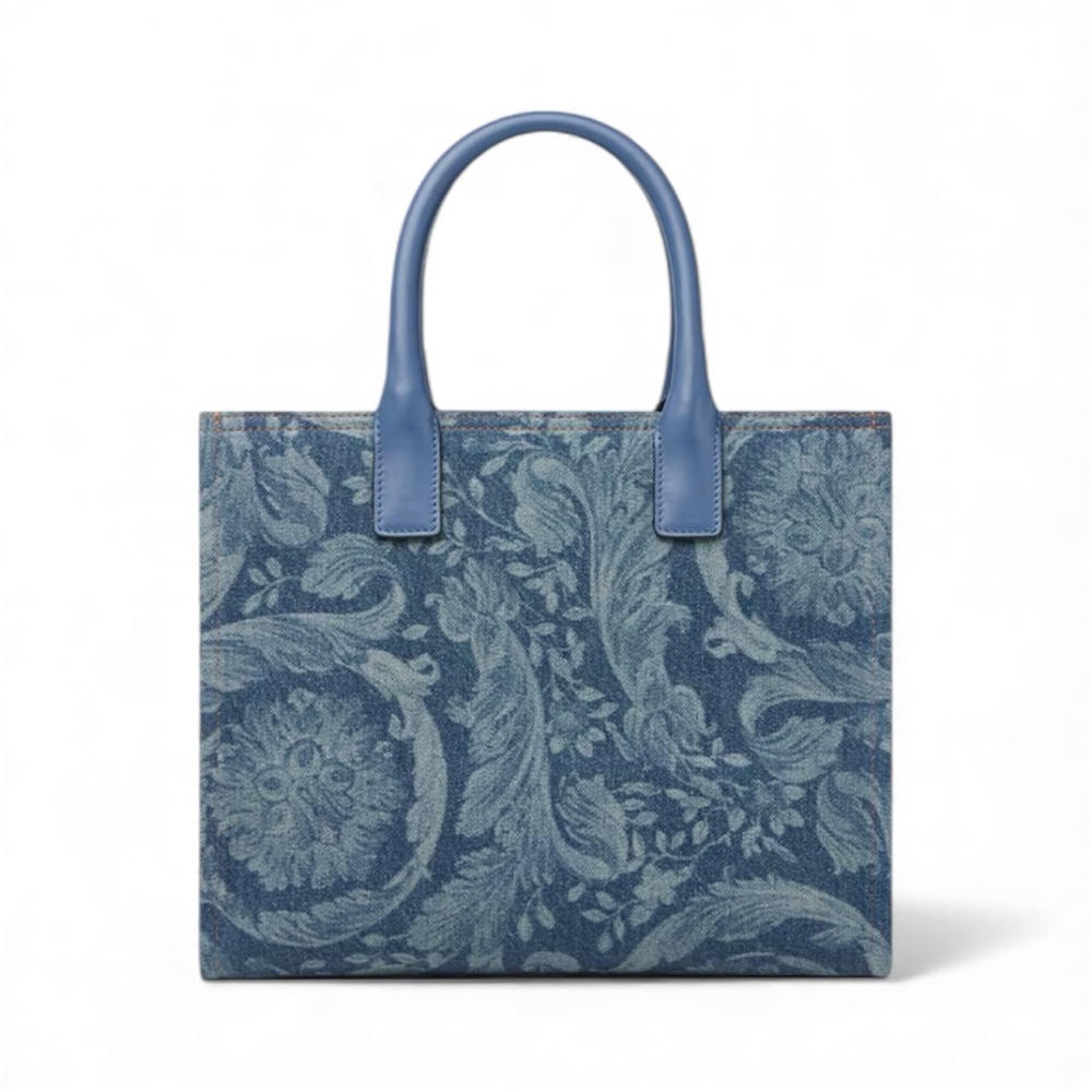 ✨NWT Versace Large Barocco La Medusa Denim Tote - NEW IN BOX✨ - Picture 2 of 4